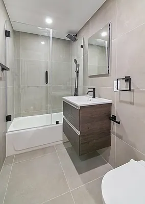 Rented by REAL New York | media 21