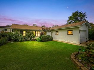 9628 Keystone Ave, Skokie, IL 60076