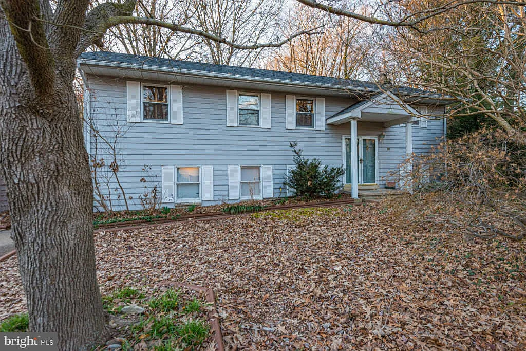 784 Stinchcomb Rd photo 1