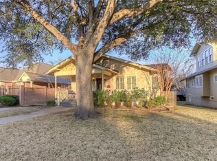 1317 Belle Pl, Fort Worth, TX 76107
