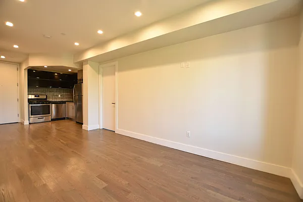 Rented by Clove Realty LLC | media 5