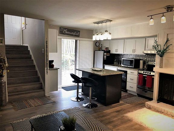 5th image of 234 Holly Hill Cir Suite 208-B