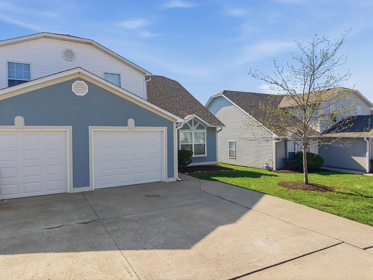 Building Photo - 3520 Prescott Dr