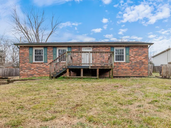 101 Hollow St, Mc Ewen, TN 37101