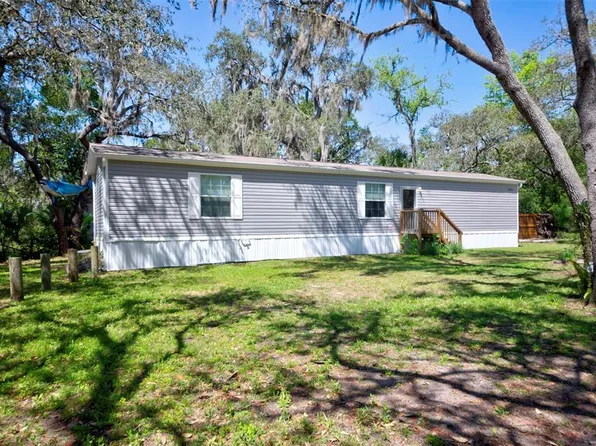 9025 Yogi Pl, New Port Richey, FL 34654