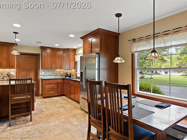 1760 Cedar Hill Dr — Photo 16