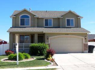 4729 W Midas Gold Rd, Herriman, UT 84096