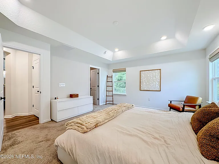826 Flach Dr — Photo 16