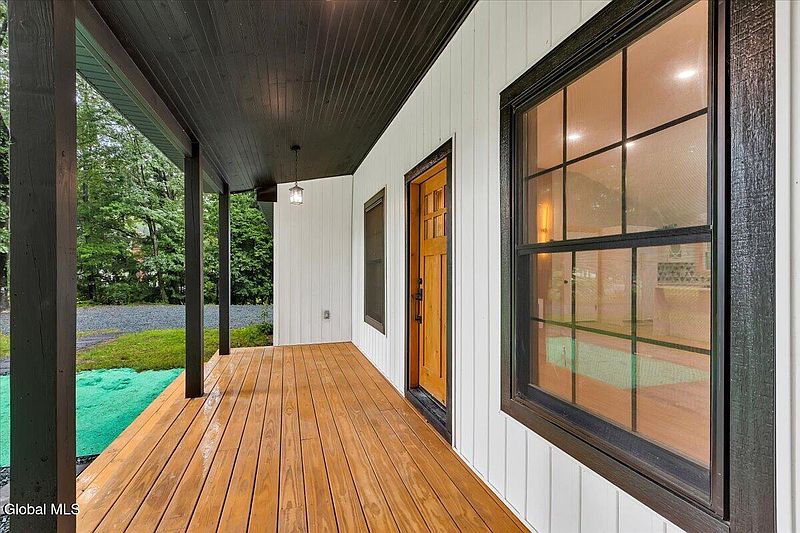 5th image of 49 Tabor Road