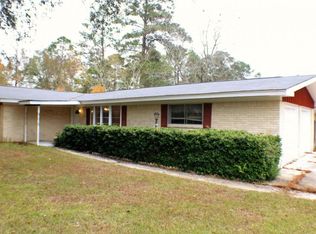 1907 Columbus Cir, Leesville, LA 71446