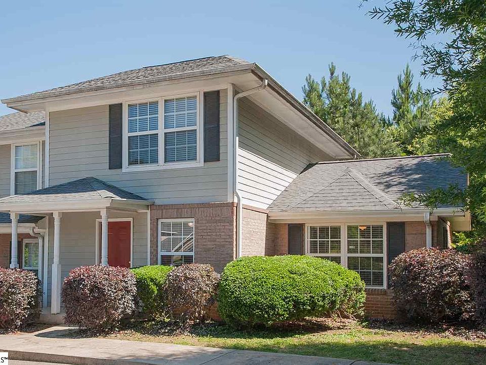 1st image of 647 Bear Dr