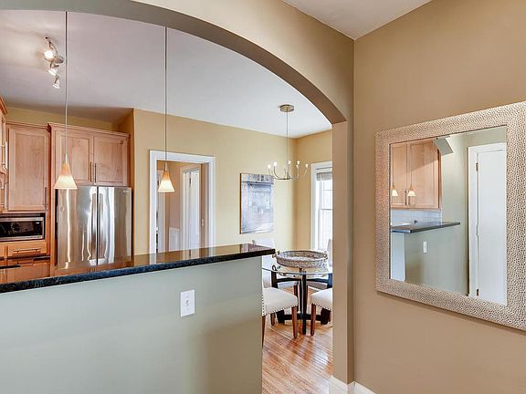 4th image of 4315 Bryant Ave S #B202