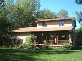 780 Graham Lake Dr, Chesterton, IN 46304