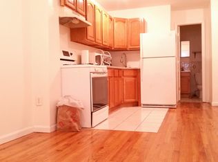 52A Vernon Ave APT 2, Brooklyn, NY 11206