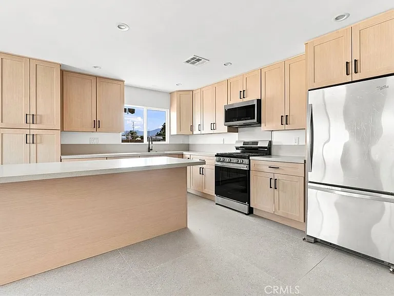 40235 17th St W — Photo 12