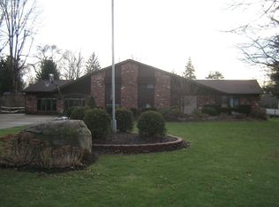 6770 Nicoll Dr, North Ridgeville, OH 44039