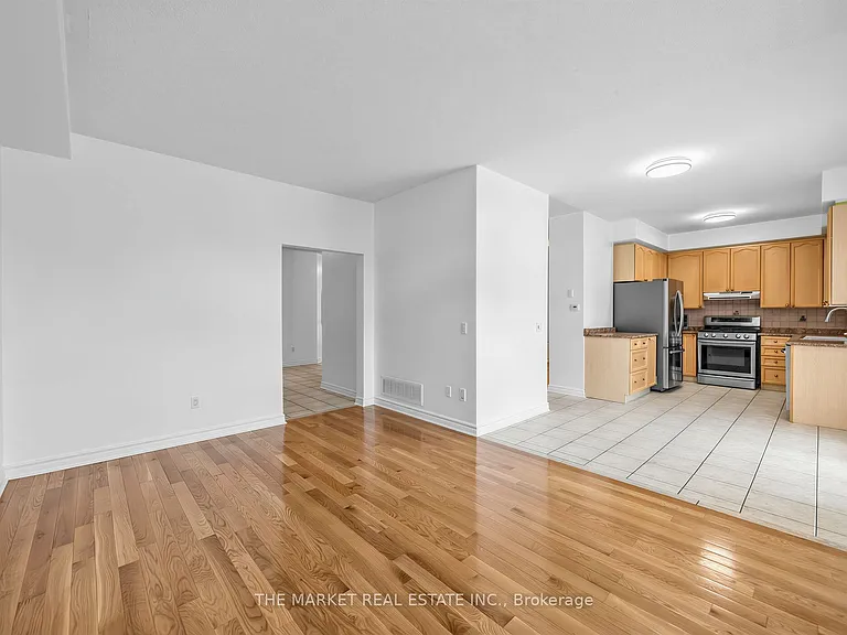 5088 Forestwalk Cir — Photo 11