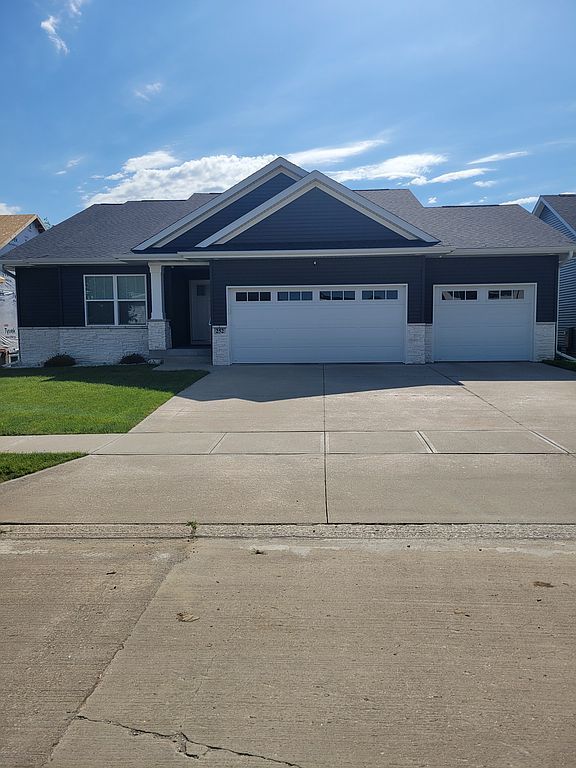 252 Chadwick Ln - Property Image