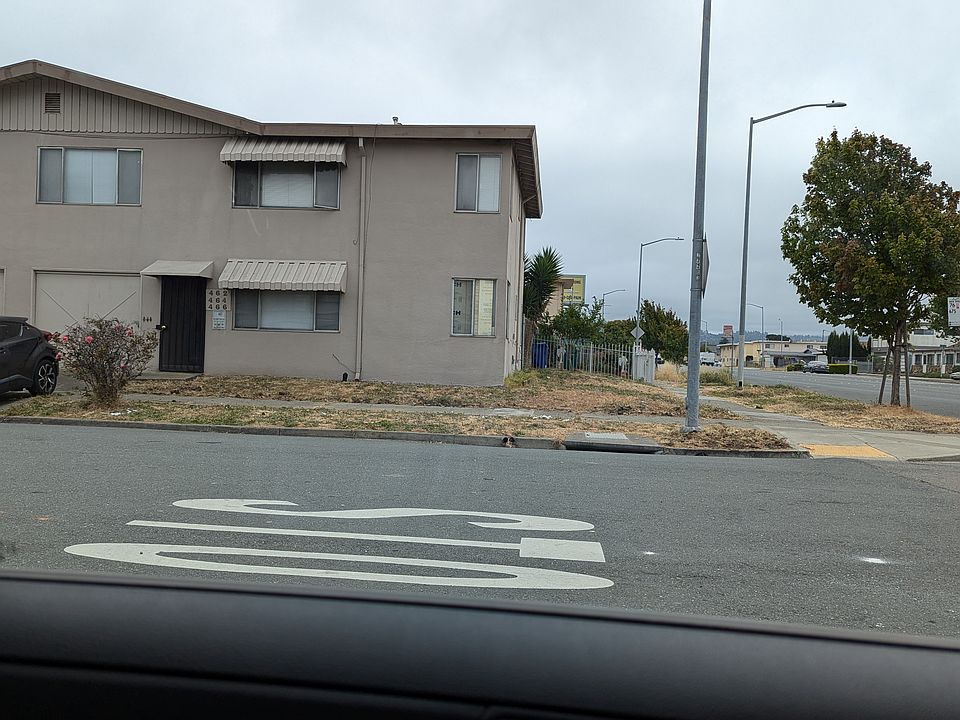 1st image of 462 S 17th St #462