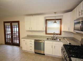 6331 Hunt Club Rd W, Westerville, OH 43081