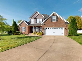 1716 Glen Echo Ct, Bowling Green, KY 42104