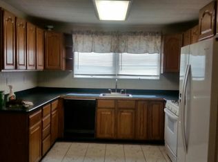 16 Livingston Ave FLOOR 2, Kearny, NJ 07032