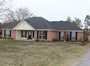 2304 Dark Corners Rd, Tallassee, AL 36078