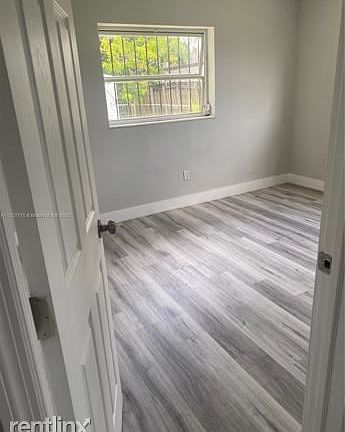 4th image of 4361 NW 194th St