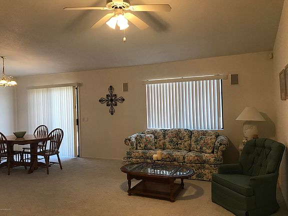 3rd image of 2977 Thunderbird Dr
