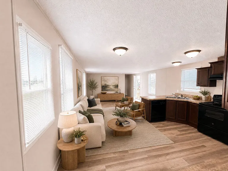 Silverstone Manufactured Home Community — Photo 26