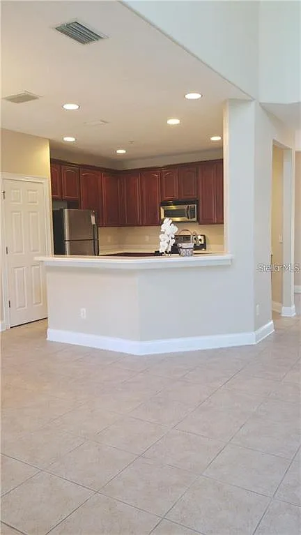 Building Photo - 7118 Regina Way