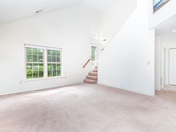 2nd image of 9 Newberry Lane #9
