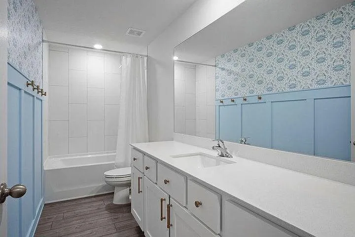 414 SW Dahled Ave — Photo 5