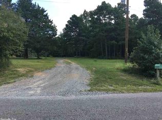 945 Fox Chase Dr, Higden, AR 72067