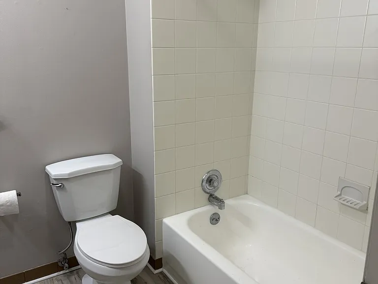 1018-01020 Kenilworth Ave #2 — Photo 10