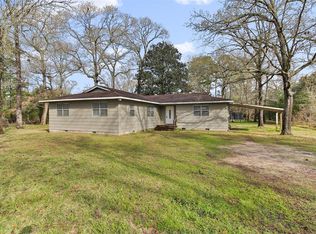 18020 Pinemont Rd, Willis, TX 77378
