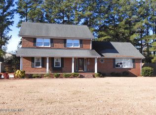 100 Morningside Dr, Vanceboro, NC 28586