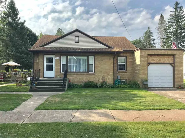 249 E Michigan Ave, Ironwood, MI 49938