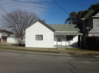 94 Easy St, Uniontown, PA 15401