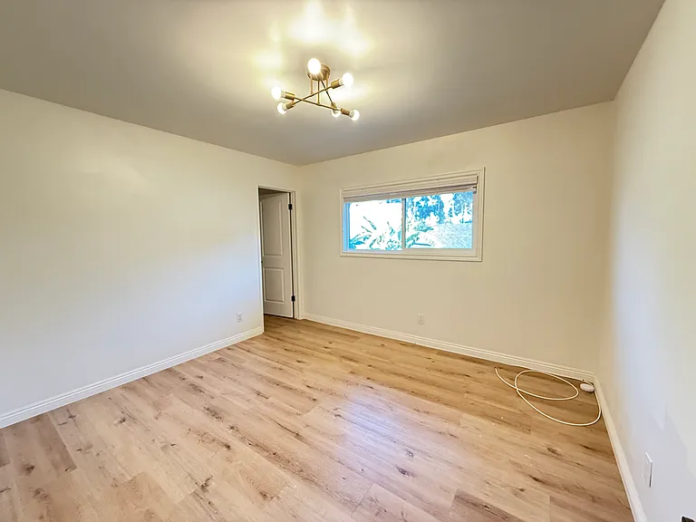 11244 Lucas St — Photo 8