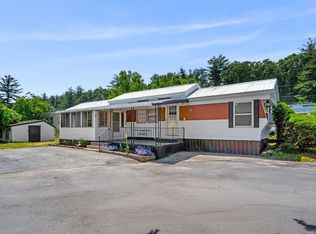 8 F St, Merrimac, MA 01860