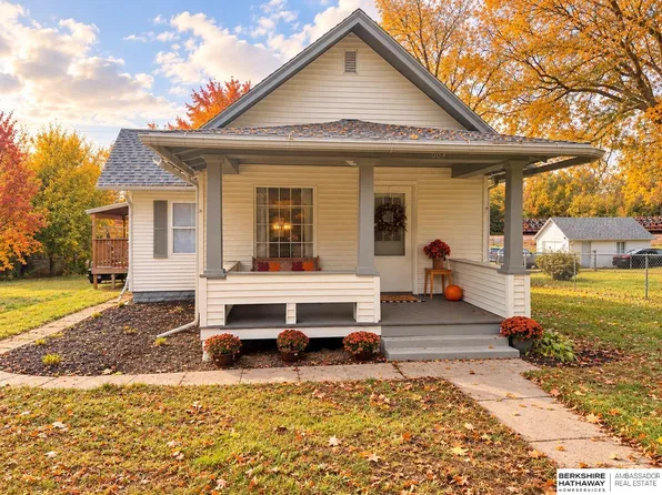 604 N Oakland Ave, Oakland, NE 68045