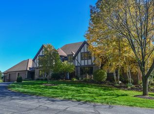 5166 State Road 83, HARTLAND, WI 53029