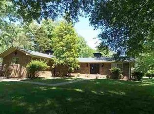 724 Ironwood Dr, Bowling Green, KY 42103