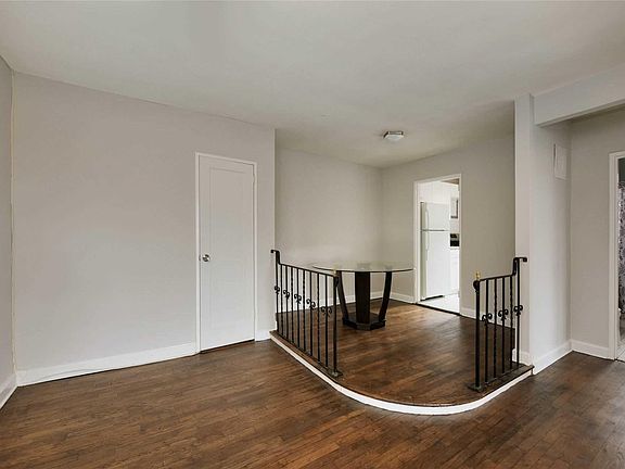 3rd image of 65-65 Wetherole St APT 4A