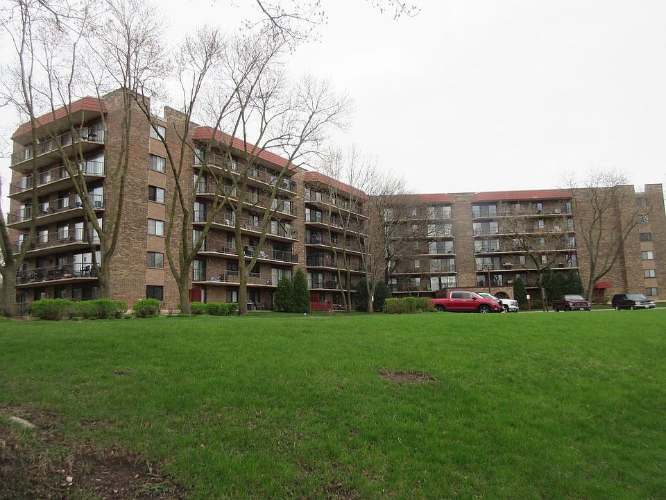 1st image of 111 S Baybrook Dr Unit 209