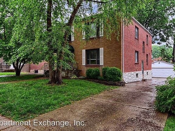 2nd image of 1158 Moorlands Dr