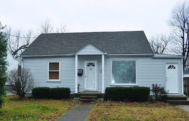 1st image of 1916 Windsor Ave