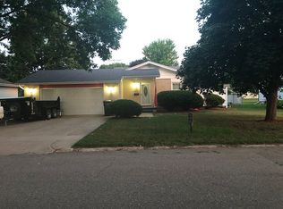 2727 Eastern Ave, Perry, IA 50220