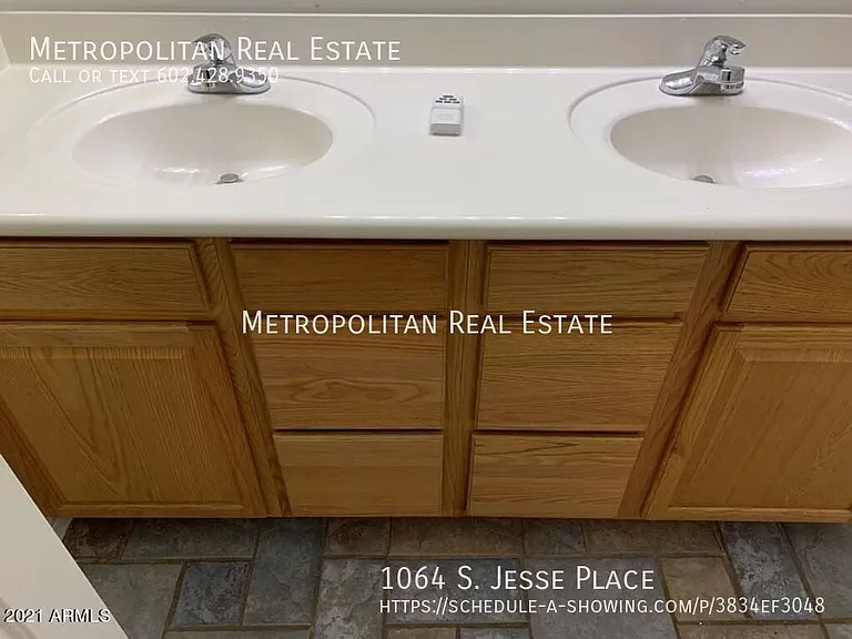 1064 S Jesse Pl — Photo 7